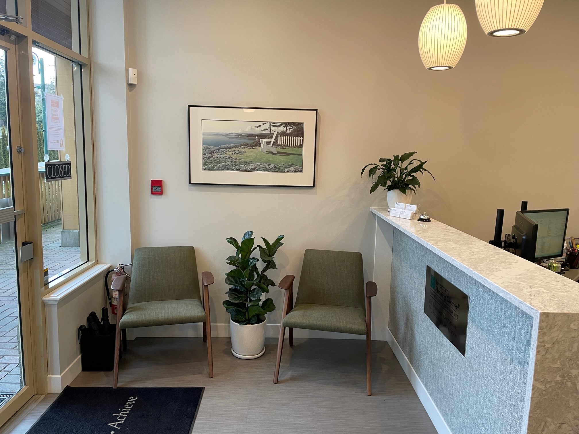 Photo of IPC Royal Oak office reception